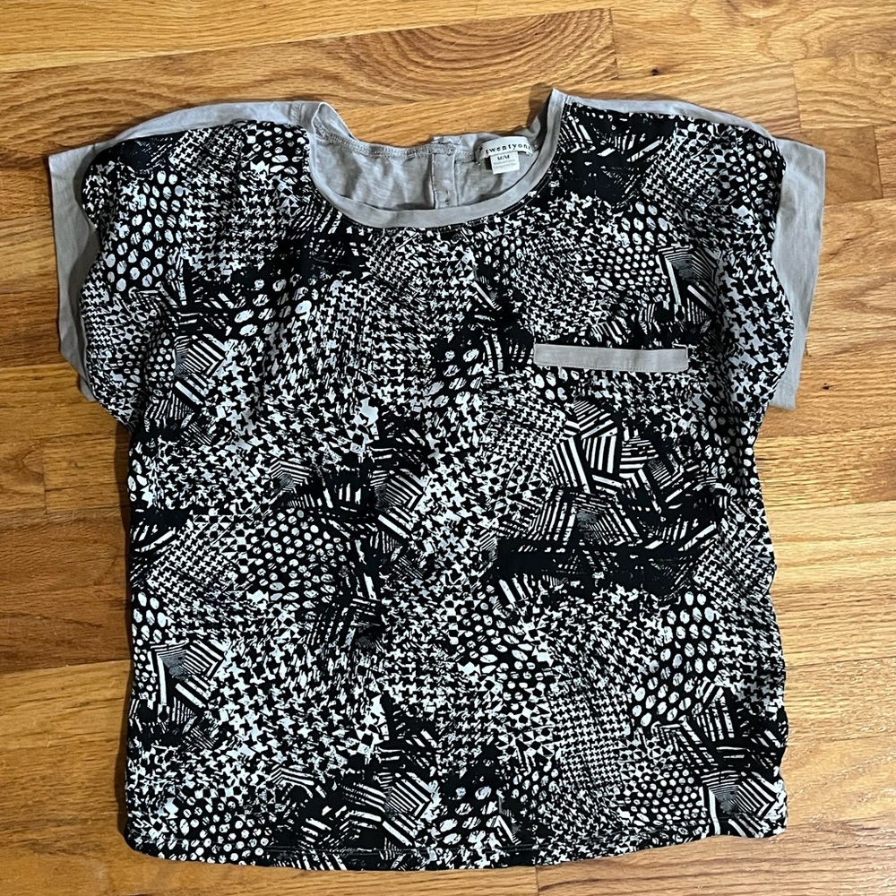 Graphic shirt